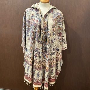 Vintage handmade boho poncho/cape